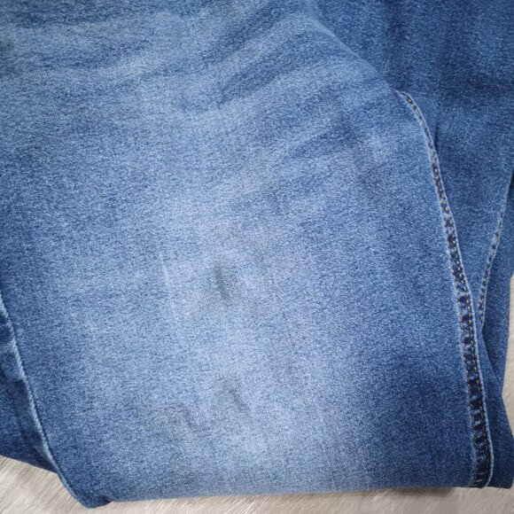 Denizen from Levi's 231 Athletic Men's Size 32/32 Medium Wash Straight Leg Jeans - Picture 16 of 16